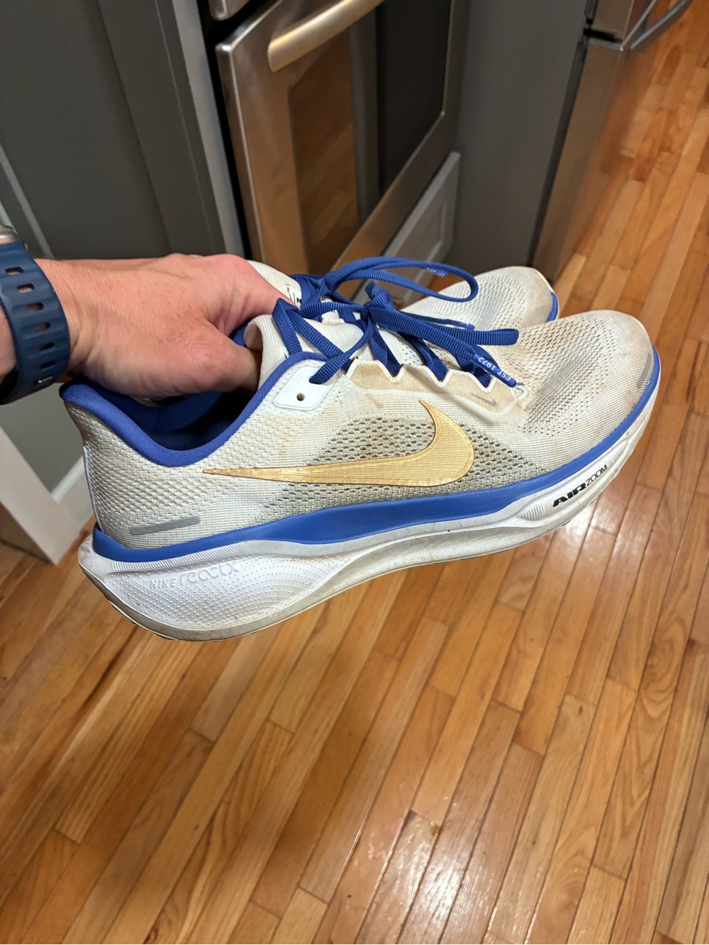 Nike iD Air Zoom Pegasus 41 Mens Size 9 US White blue gold Running Shoes